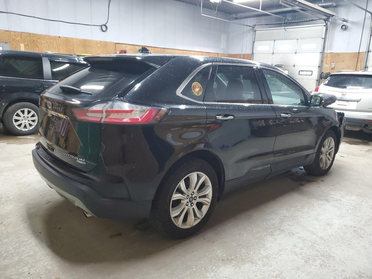 2020 FORD EDGE TITANIUM photo 5