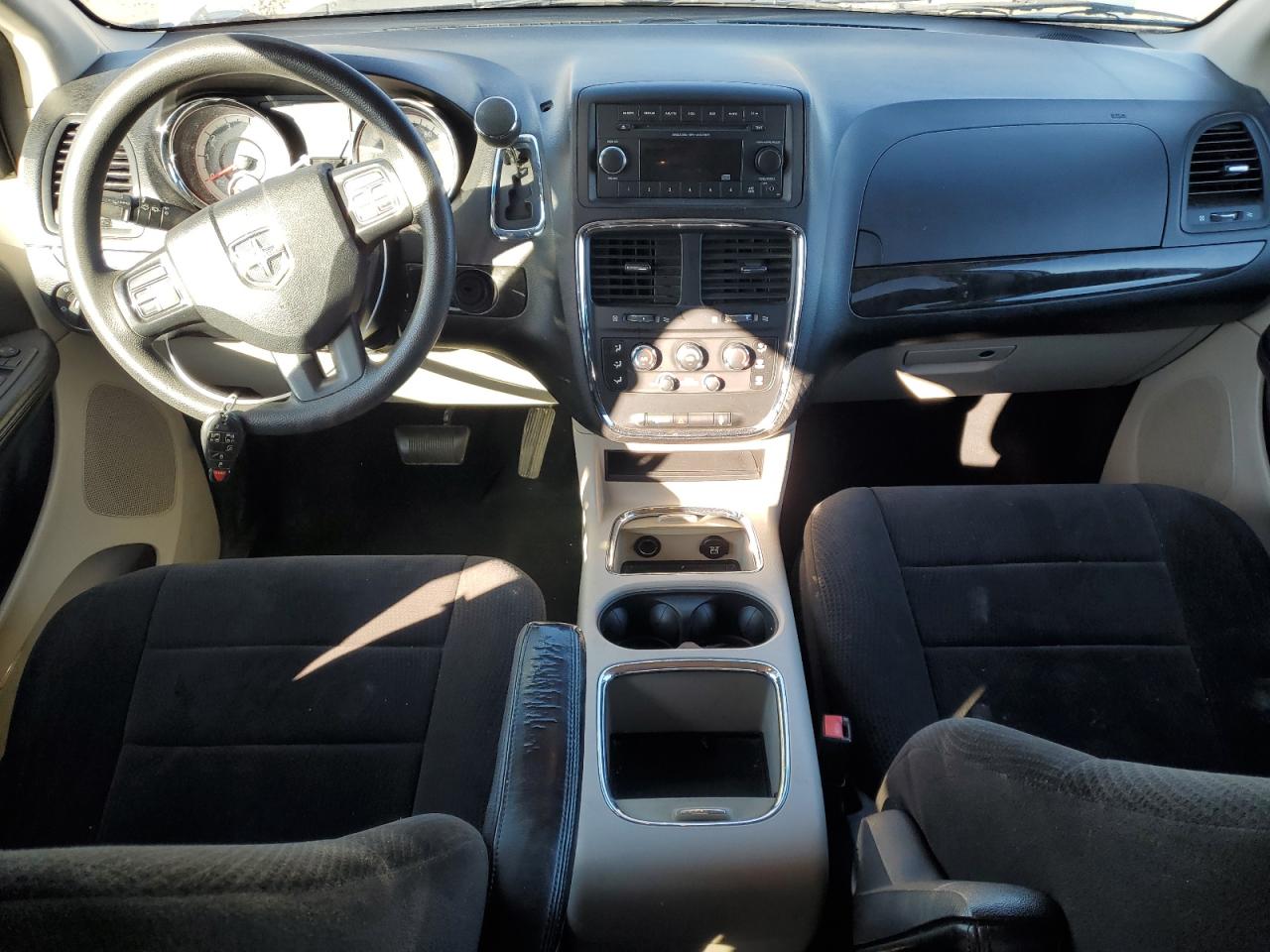 2013 DODGE GRAND CARA photo 8