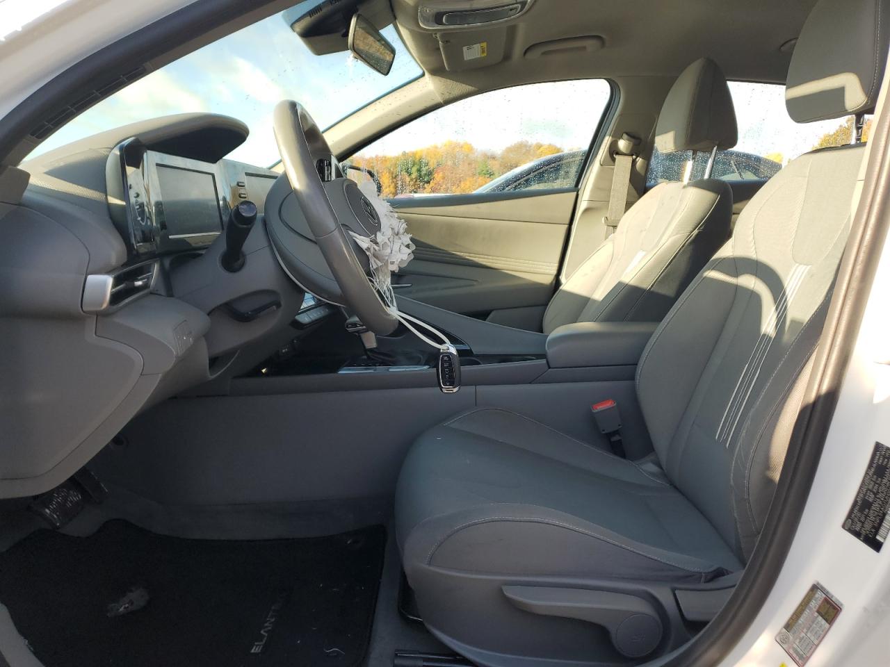 2021 HYUNDAI ELANTRA SEL photo 19