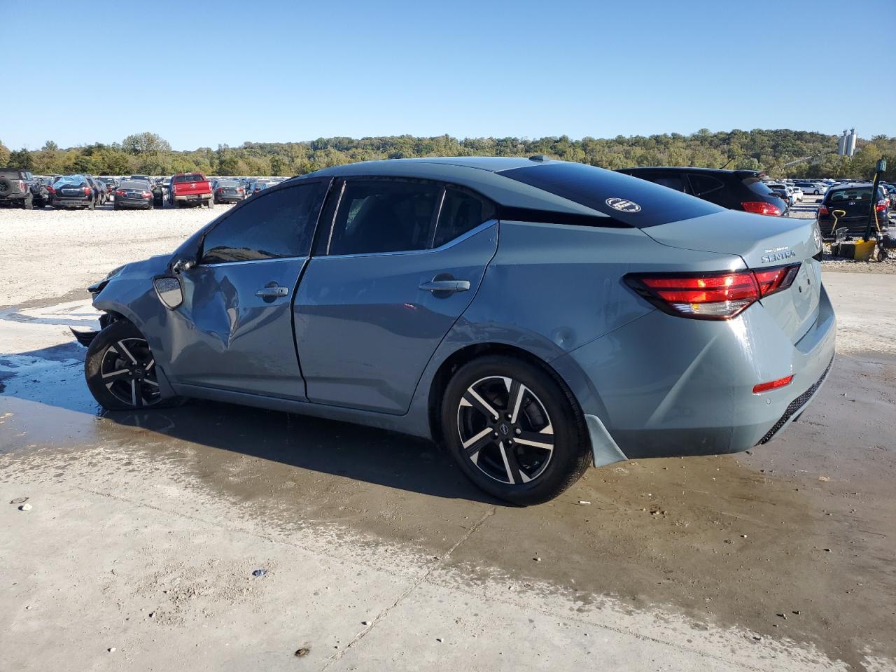 2024 NISSAN SENTRA SV photo 3