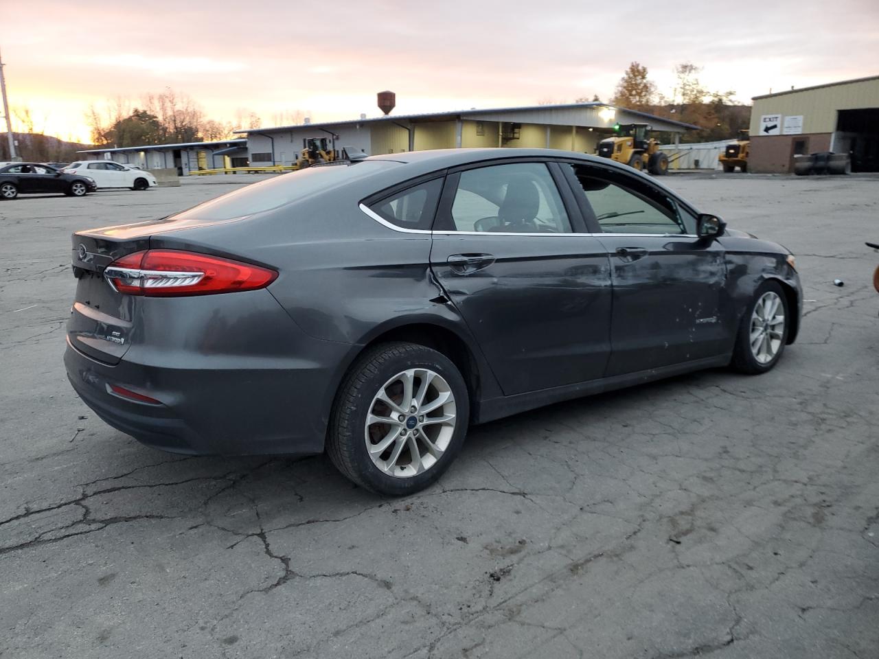 2019 FORD FUSION SE photo 3