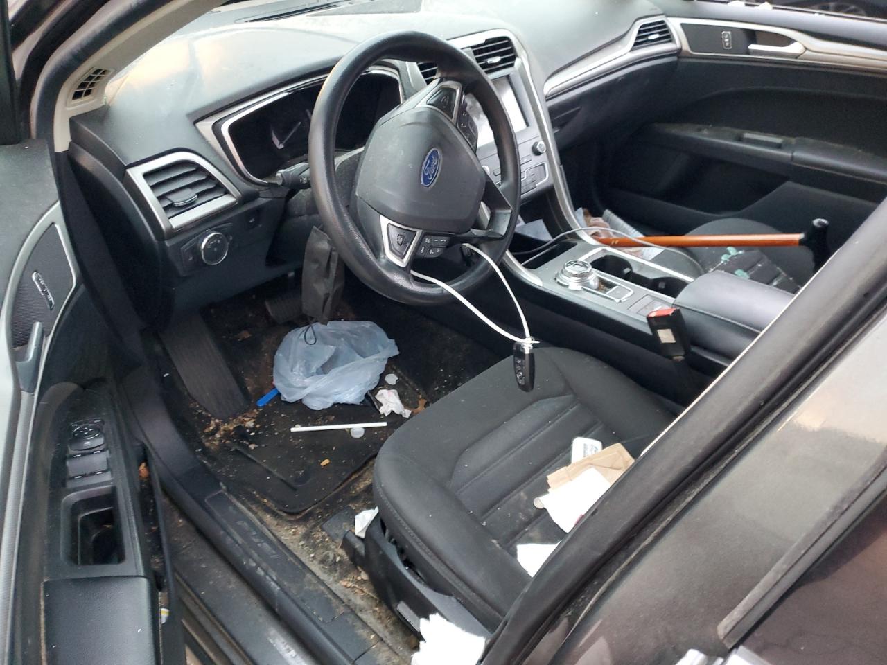 2019 FORD FUSION SE photo 8