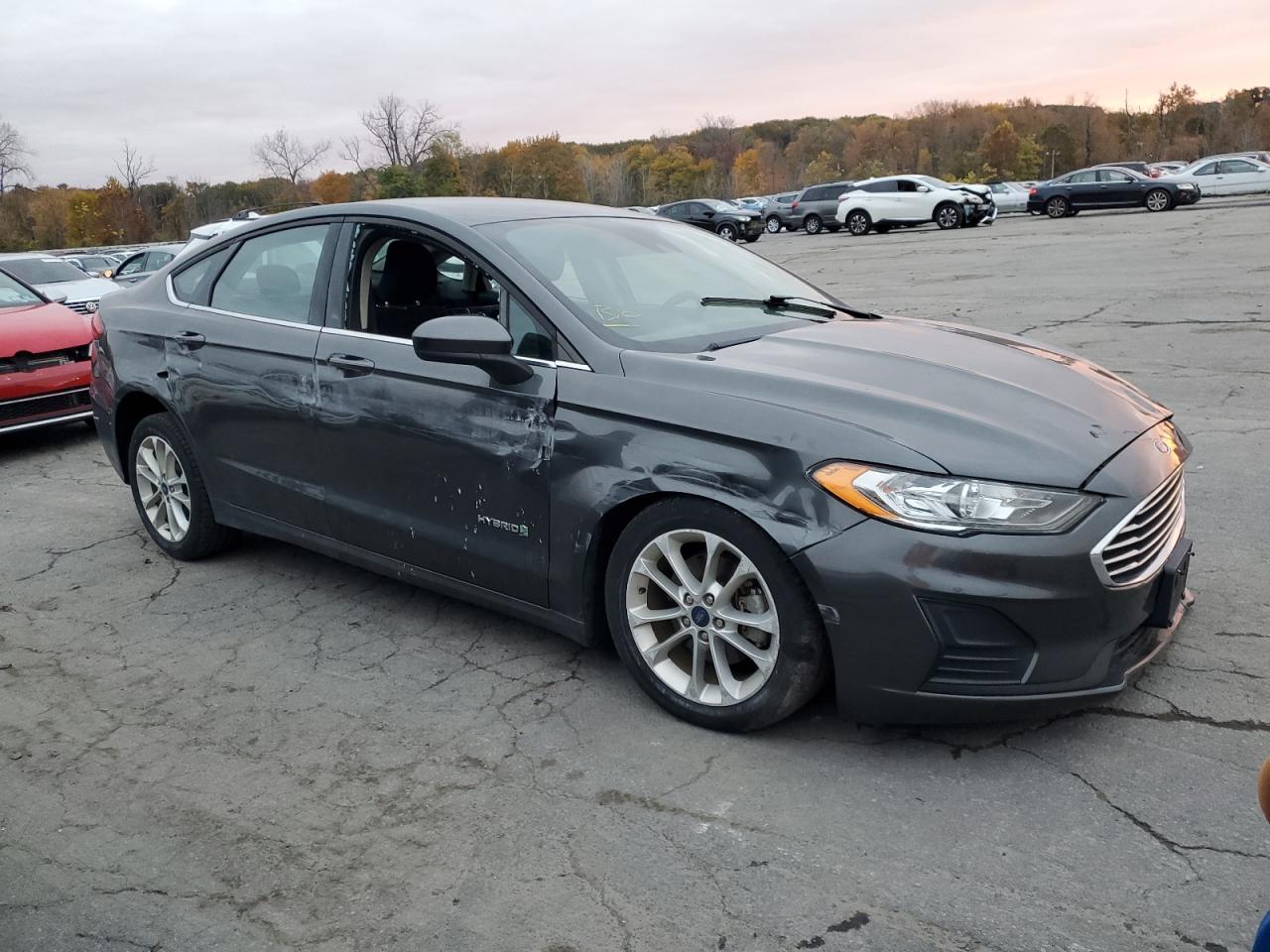 2019 FORD FUSION SE photo 4