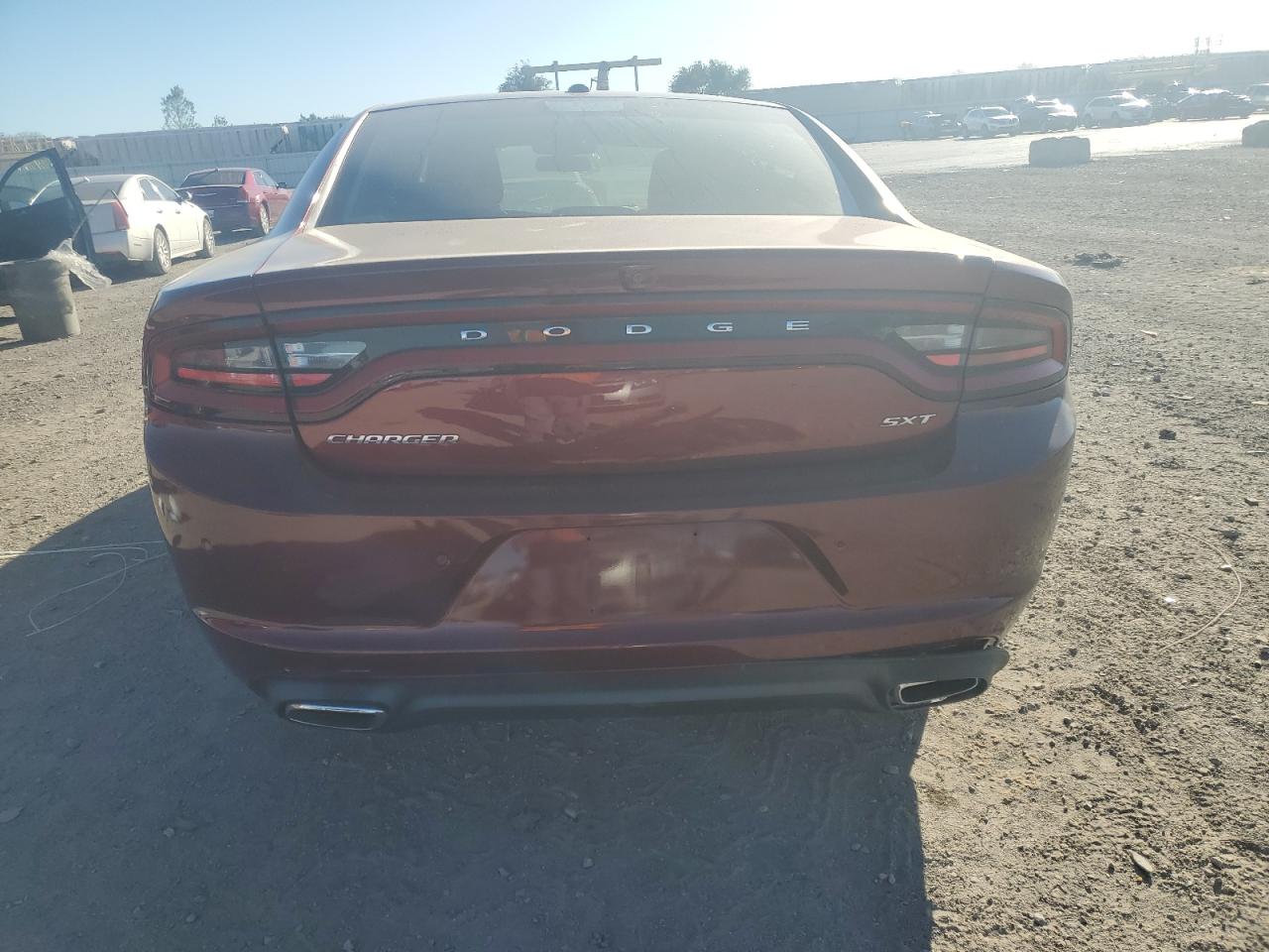 2018 DODGE CHARGER SXT photo 6