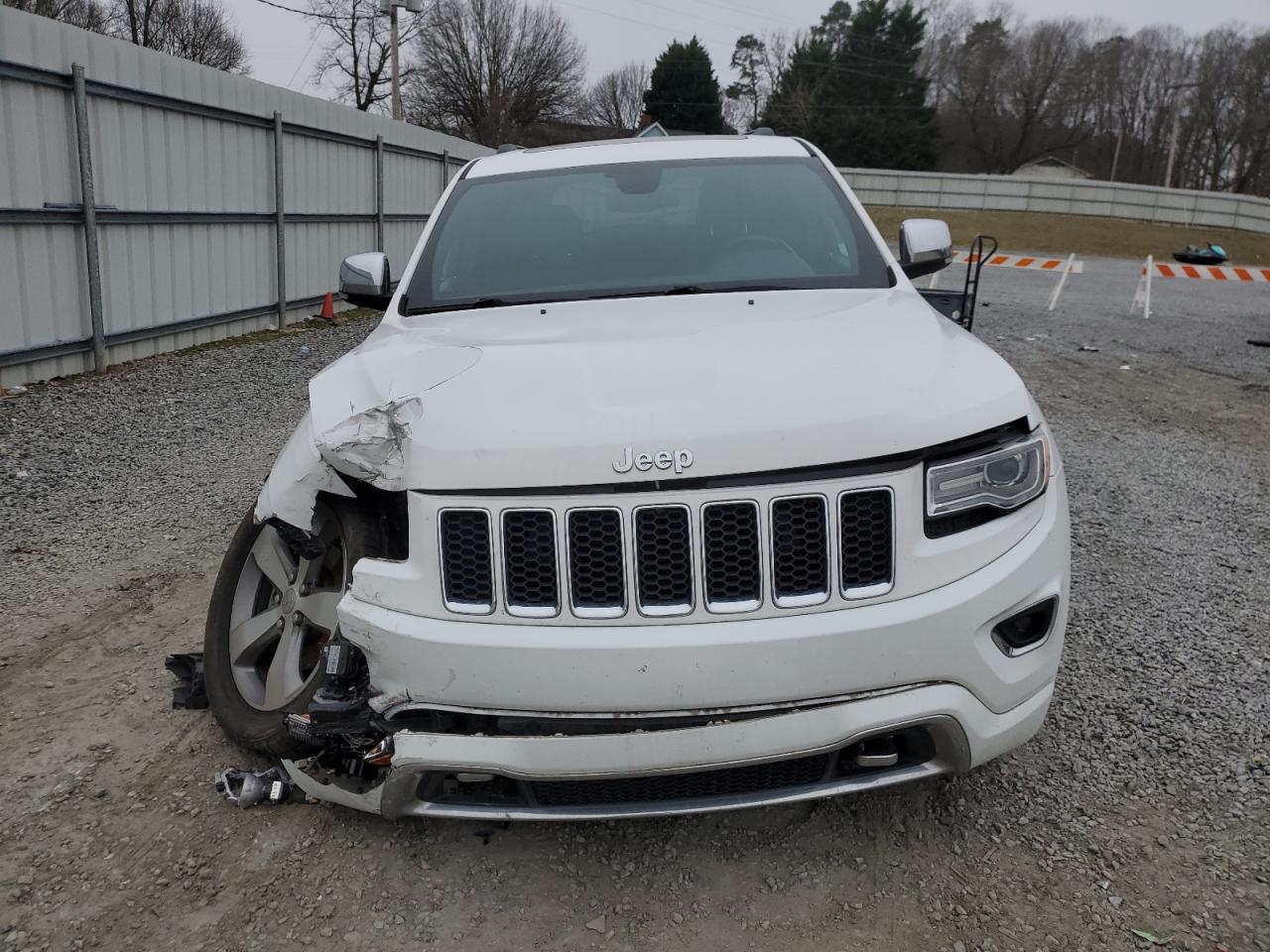 2016 JEEP GRAND CHEROKEE OVERLAND photo 9