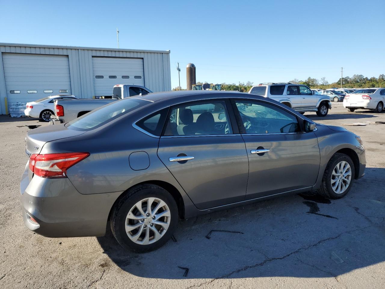2018 NISSAN SENTRA SV photo 3