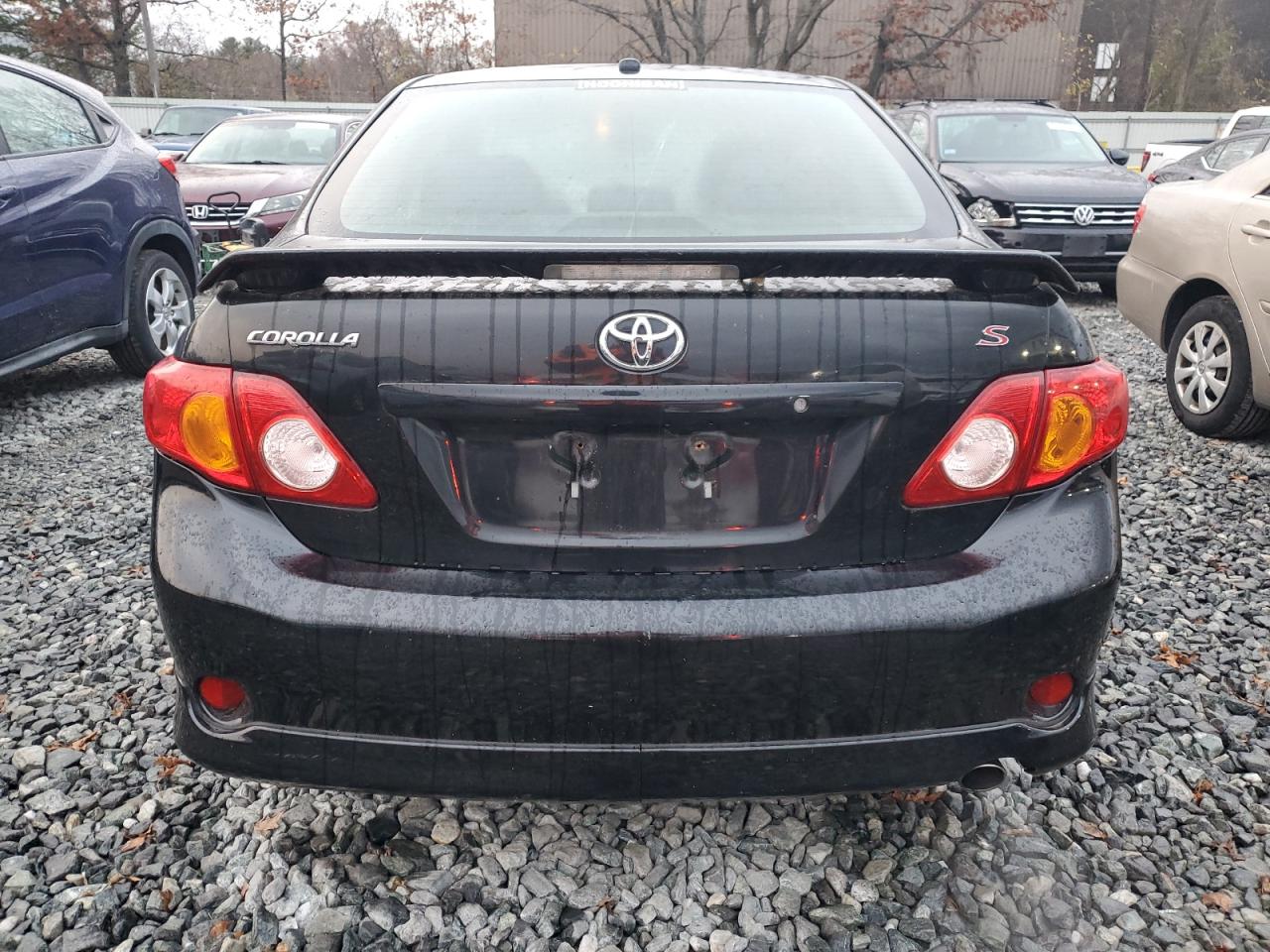 2010 TOYOTA COROLLA S photo 6