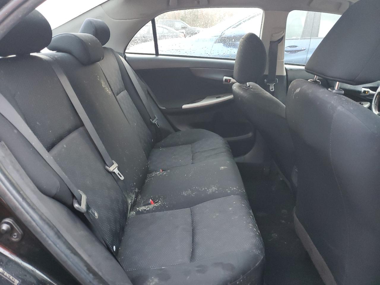2010 TOYOTA COROLLA S photo 10