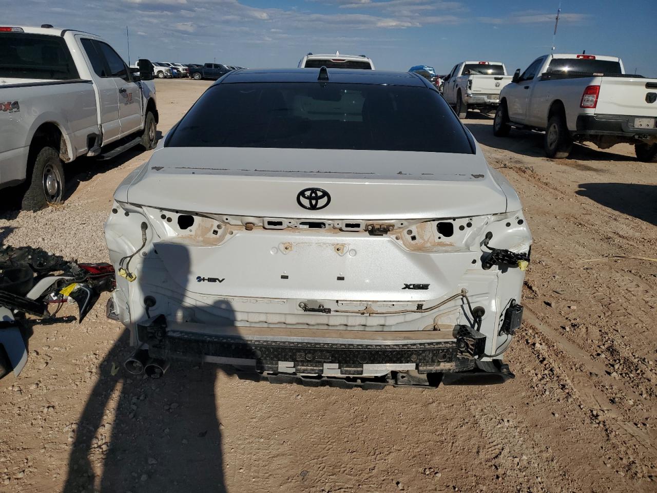 2025 TOYOTA CAMRY XSE photo 6