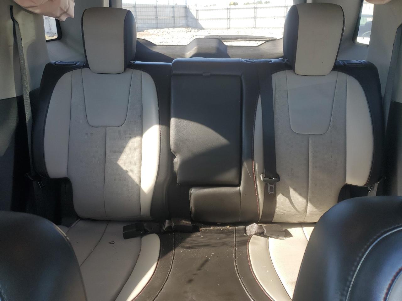 2015 GMC TERRAIN SLT photo 19