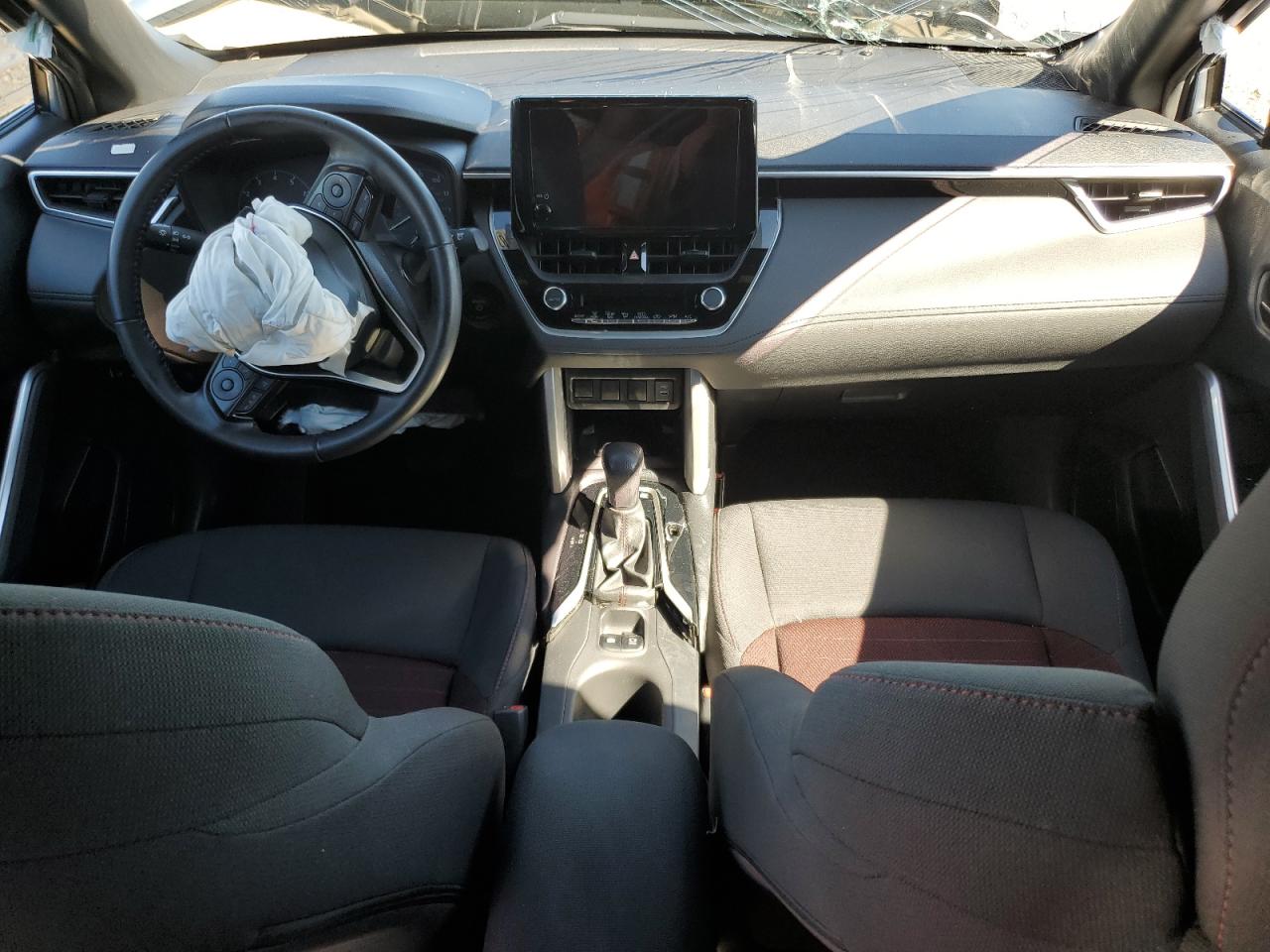 2024 TOYOTA COROLLA CROSS SE photo 15