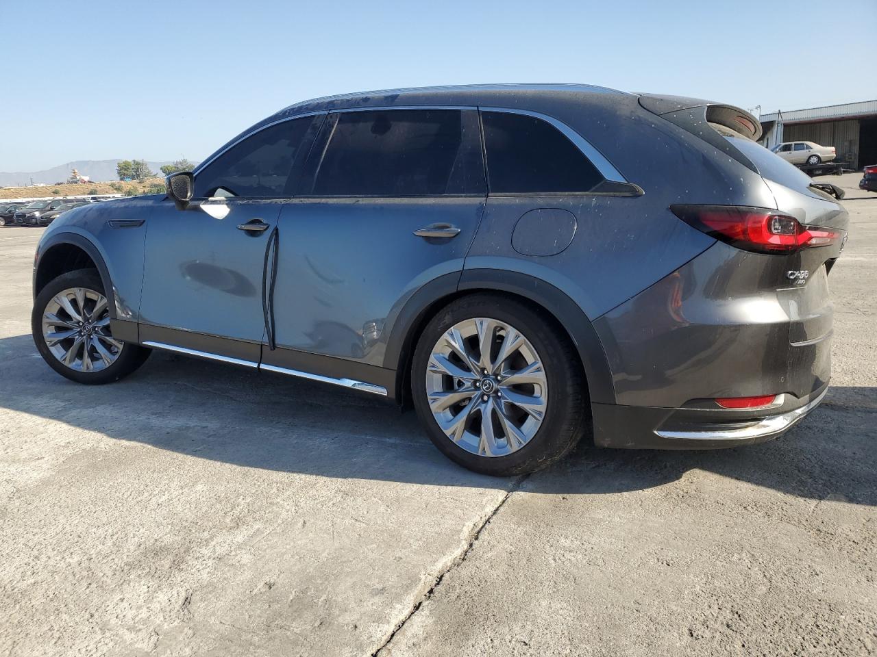 2024 MAZDA CX-90 PREMIUM photo 4