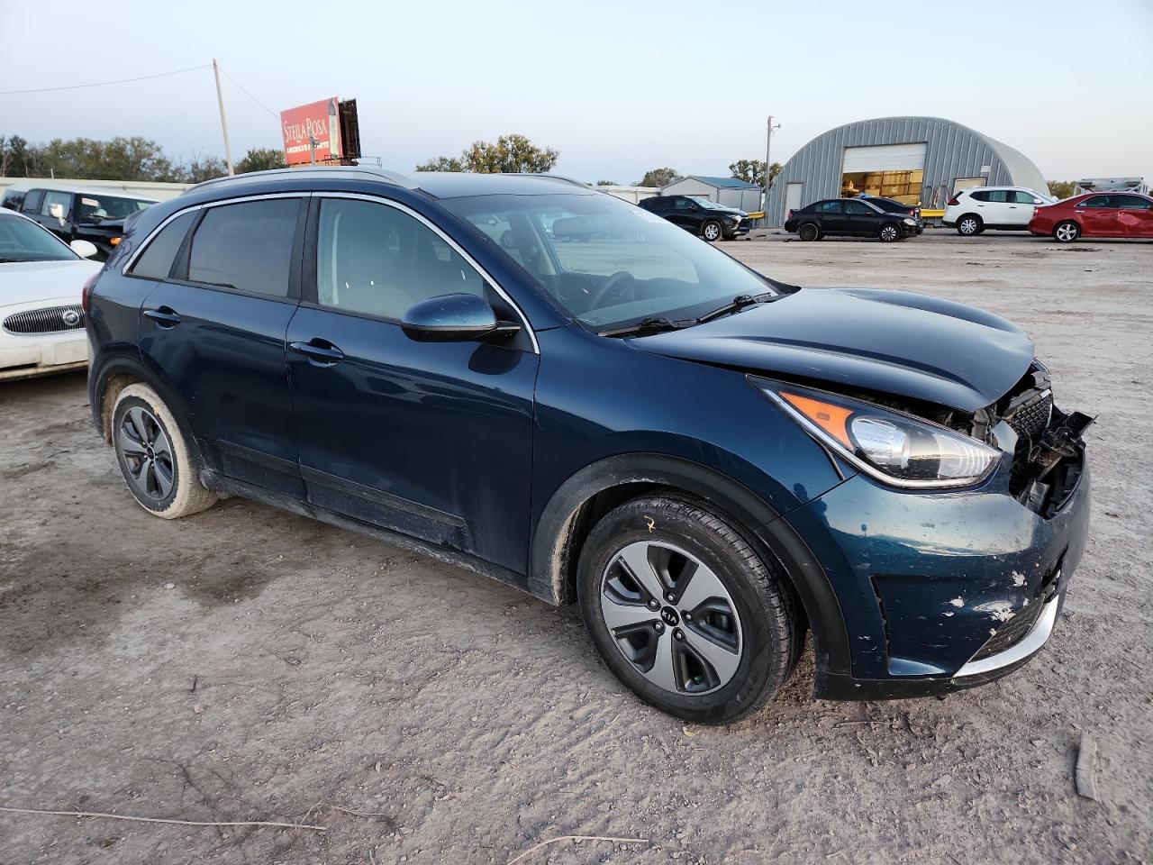 2019 KIA NIRO LX photo 4