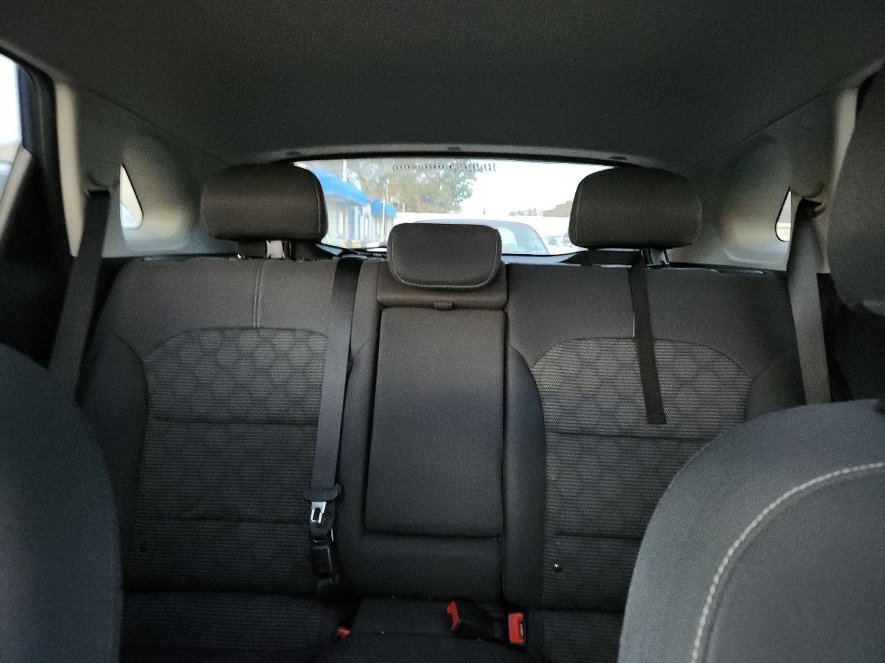 2019 KIA NIRO LX photo 10