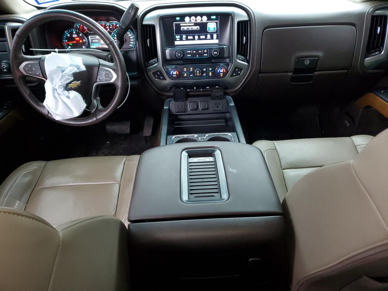 2016 CHEVROLET SILVERADO C1500 LTZ photo 8