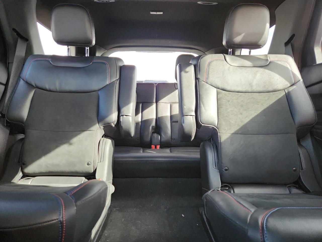 2023 FORD EXPLORER ST photo 19