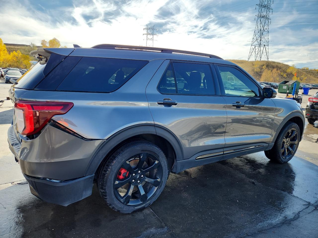 2023 FORD EXPLORER ST photo 5