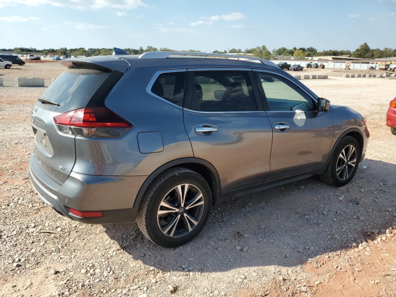2020 NISSAN ROGUE S photo 3