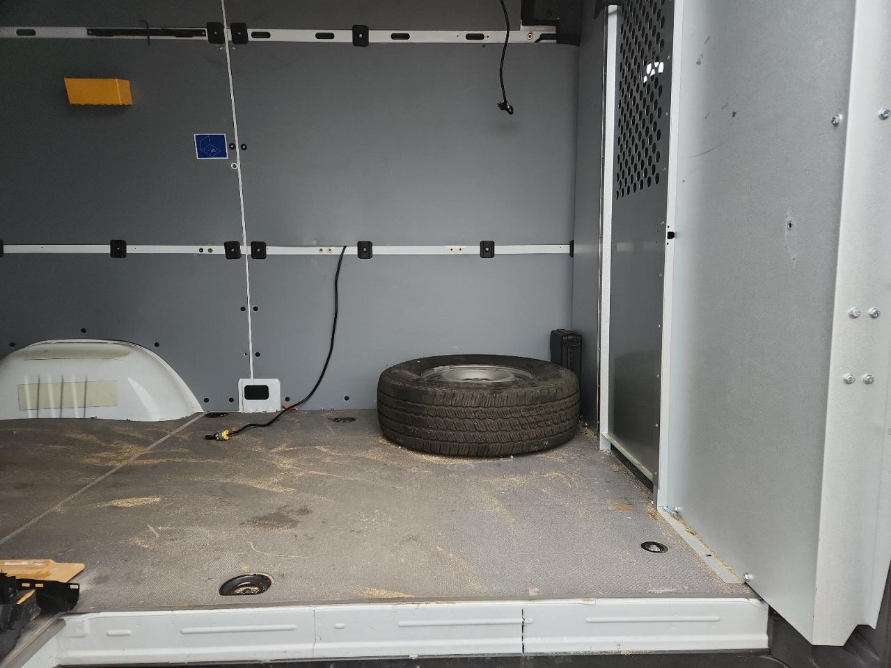 2023 MERCEDES BENZ SPRINTER DELIVERY VAN photo 21