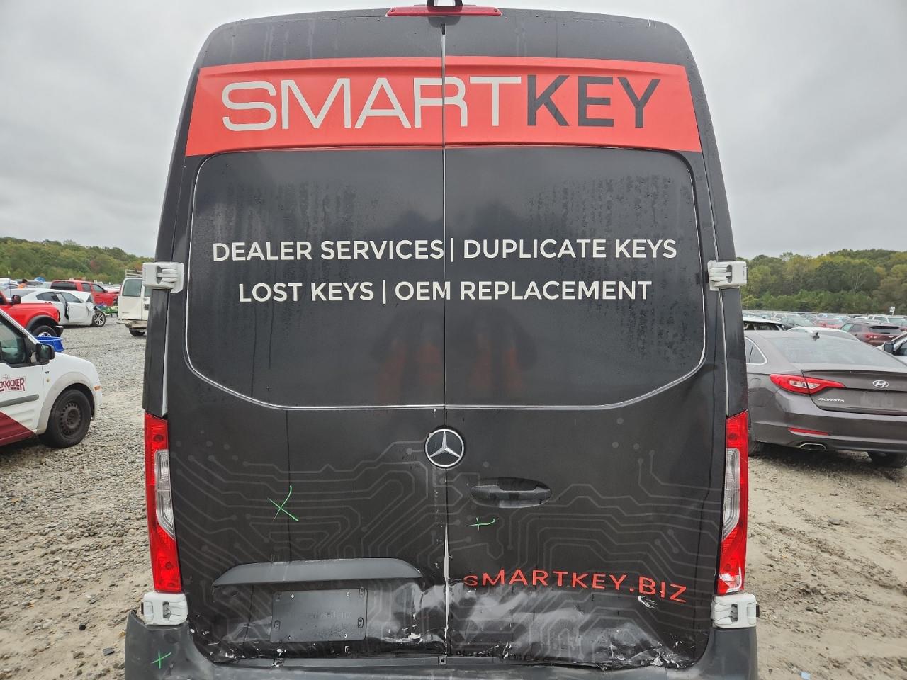 2023 MERCEDES BENZ SPRINTER DELIVERY VAN photo 19