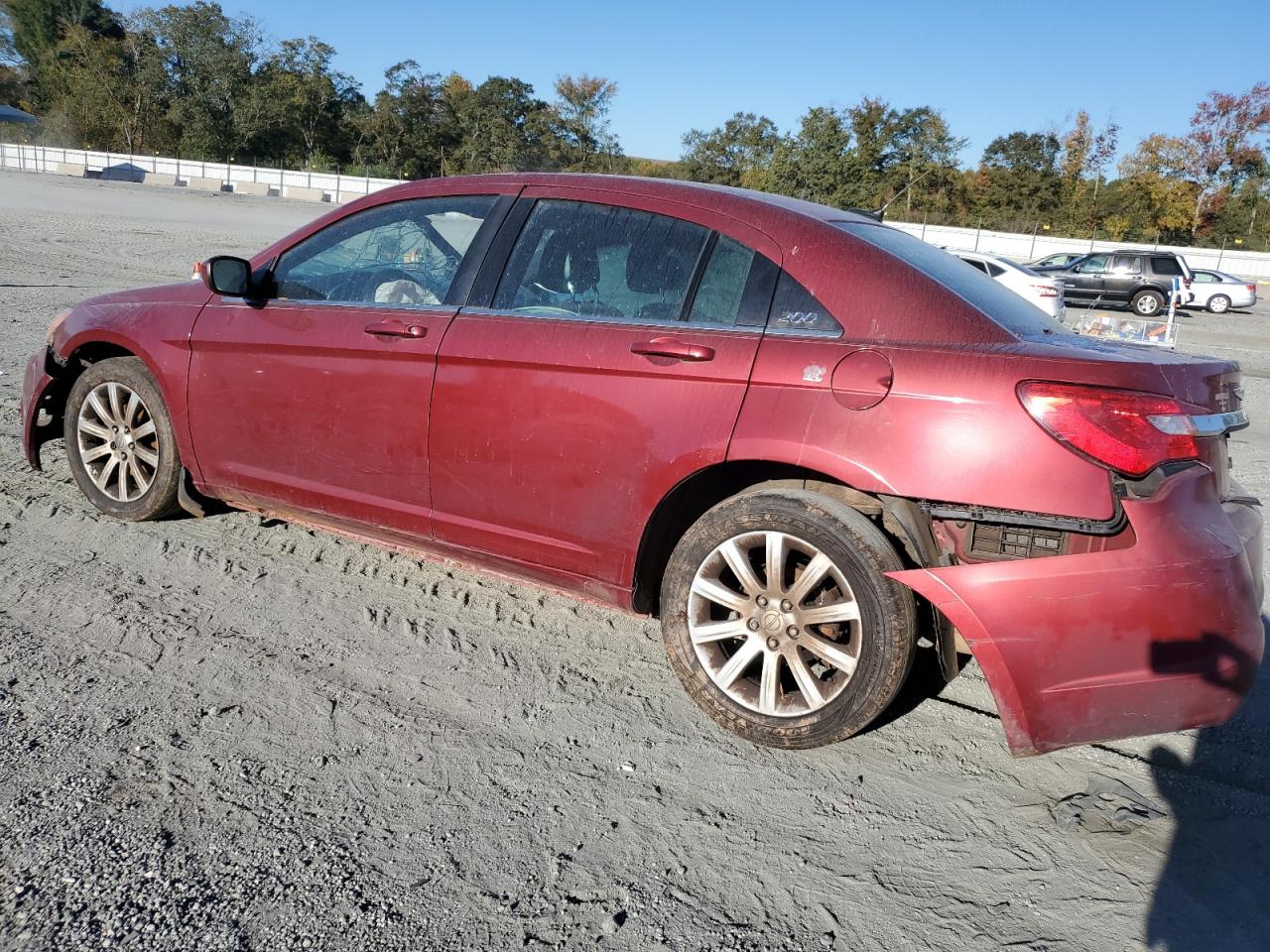 2013 CHRYSLER 200 TOURING photo 3