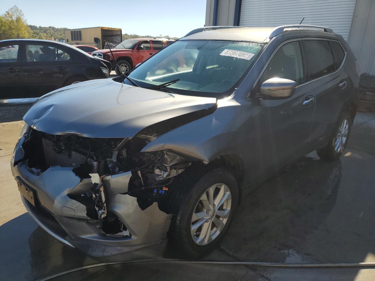 2016 NISSAN ROGUE