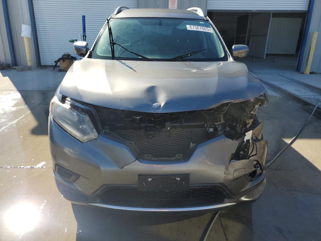 2016 NISSAN ROGUE SV photo 13
