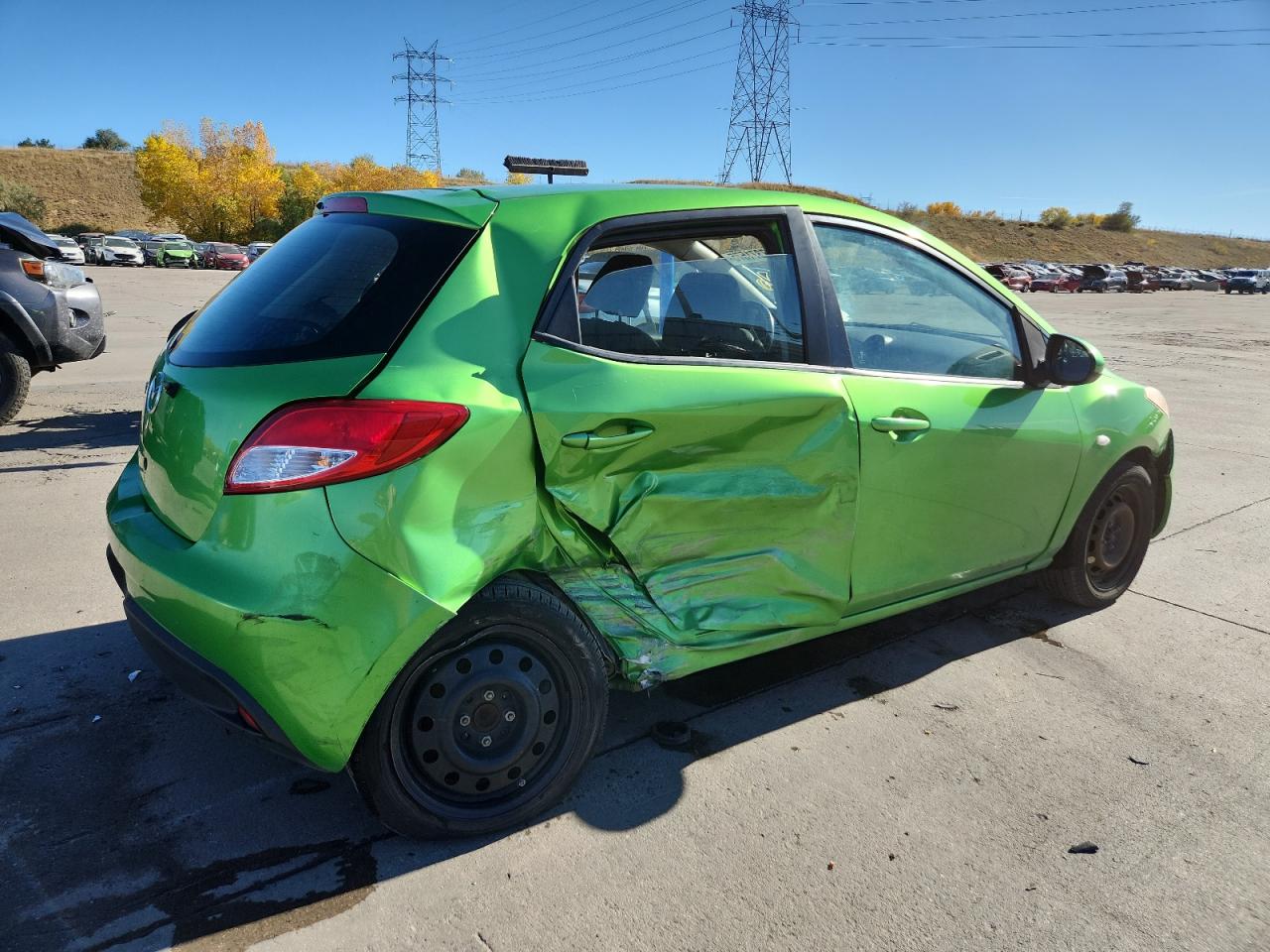 2011 MAZDA MAZDA2 photo 5
