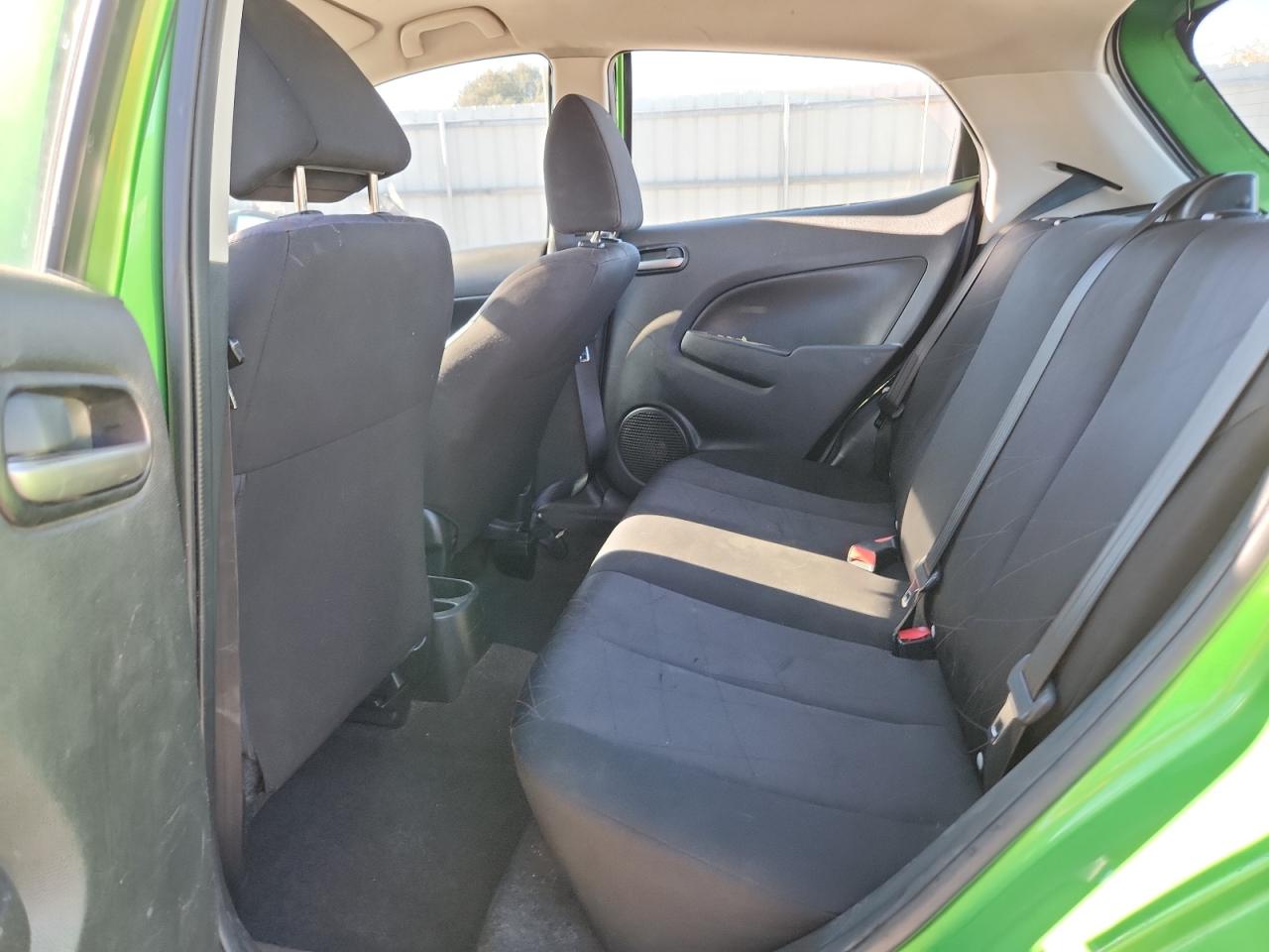 2011 MAZDA MAZDA2 photo 19