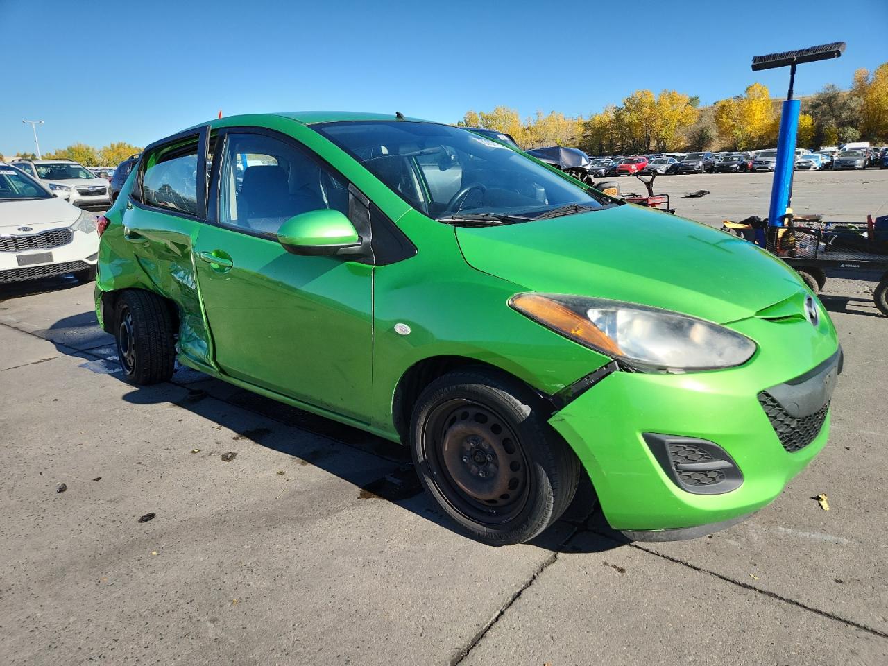 2011 MAZDA MAZDA2 photo 7