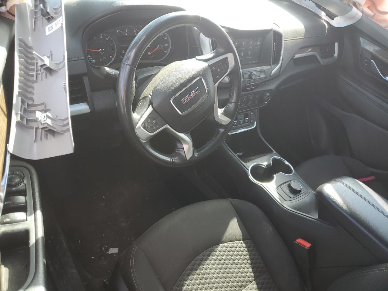 2018 GMC TERRAIN SLE photo 15