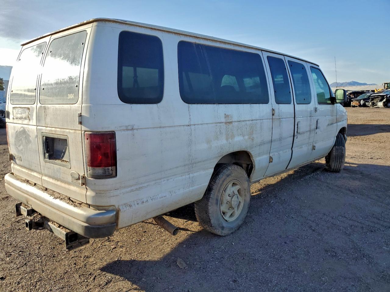 2003 FORD ECONOLINE E350 SUPER DUTY WAGON photo 5