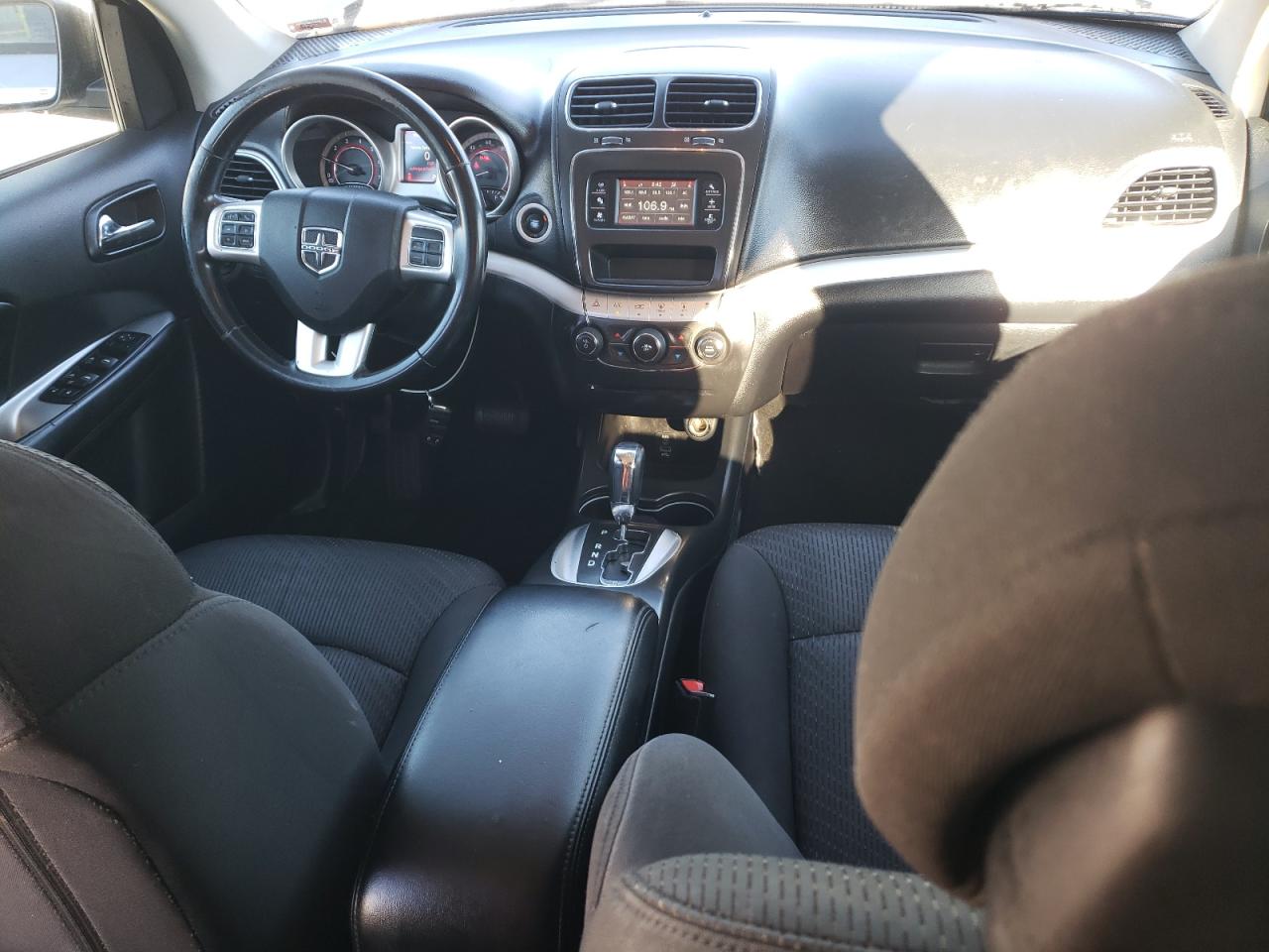 2018 DODGE JOURNEY SE photo 22