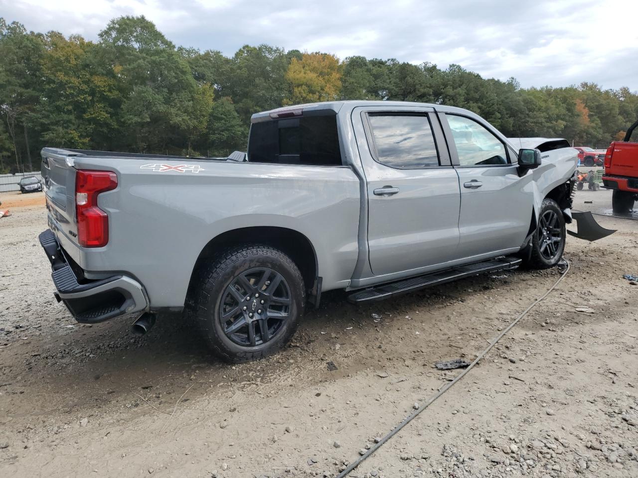 2024 CHEVROLET SILVERADO K1500 RST photo 3