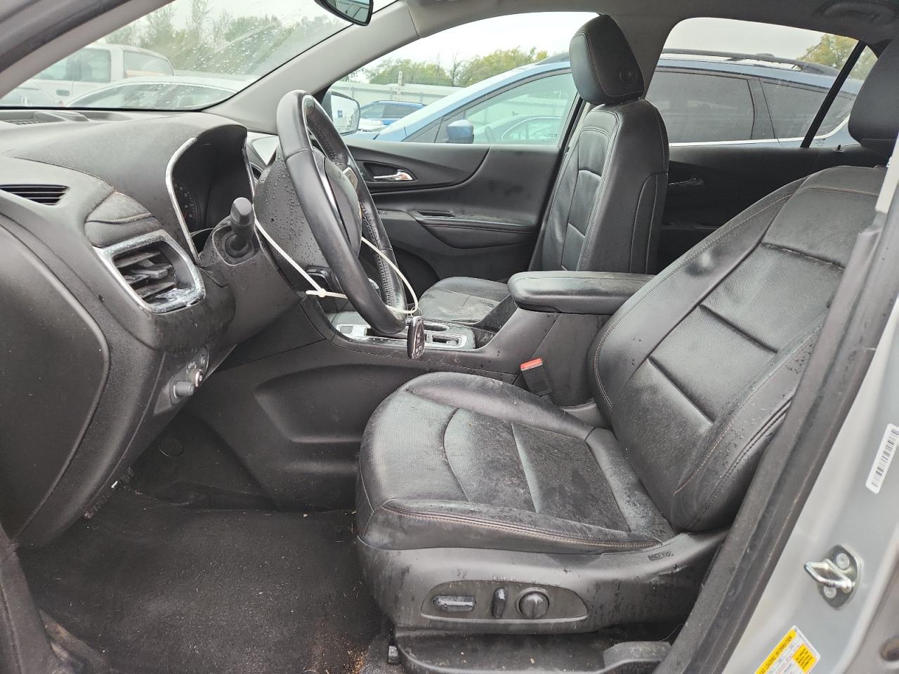 2018 CHEVROLET EQUINOX PREMIER photo 13