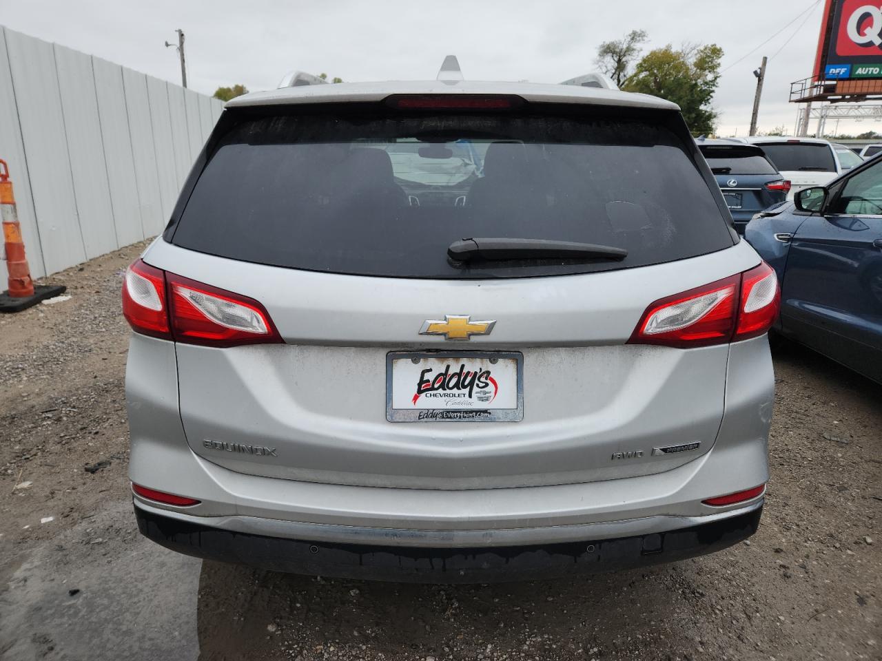 2018 CHEVROLET EQUINOX PREMIER photo 11