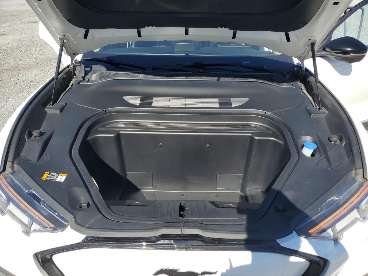 2021 FORD MUSTANG MACH-E PREMIUM photo 23