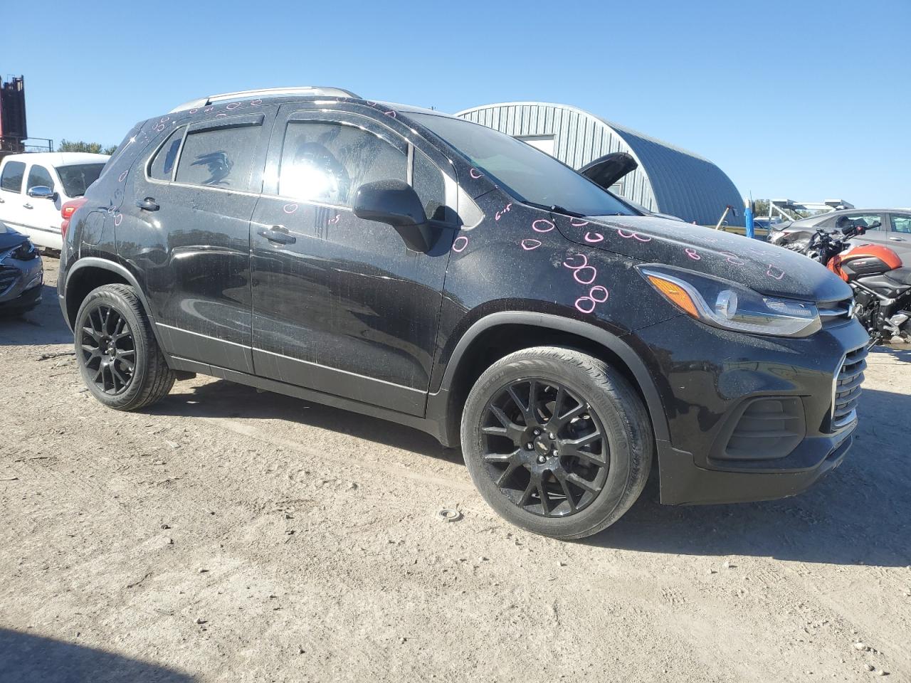 2022 CHEVROLET TRAX 1LT photo 4