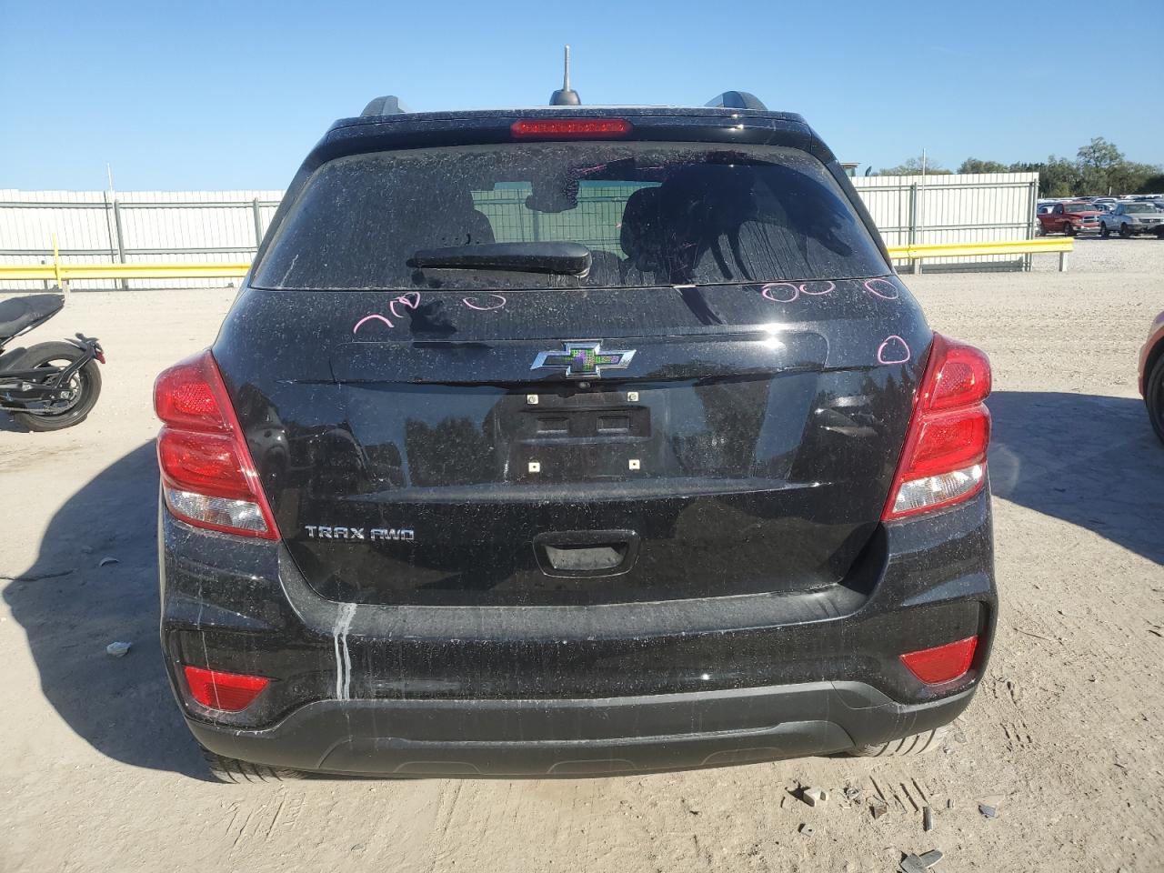 2022 CHEVROLET TRAX 1LT photo 6