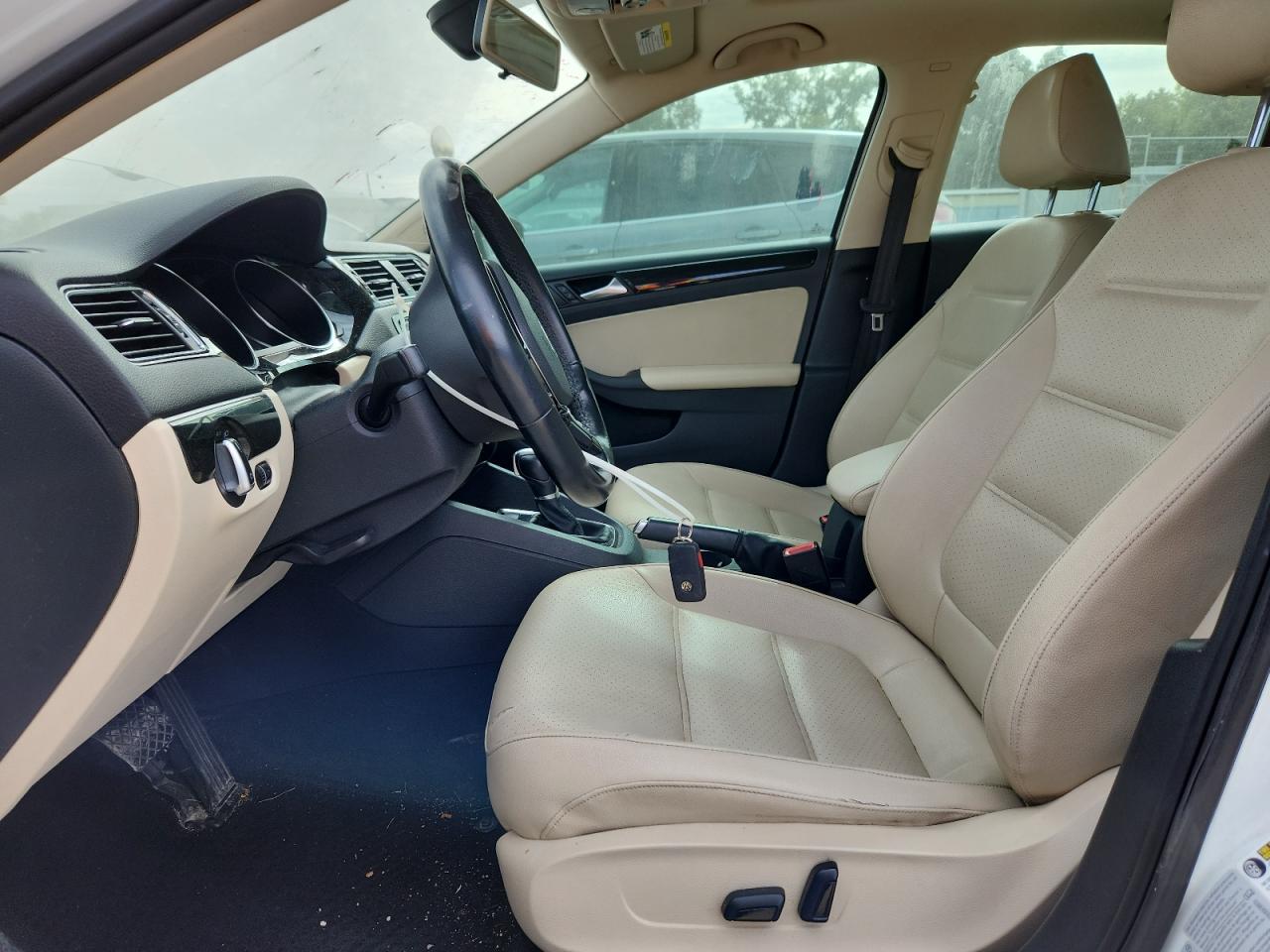 2017 VOLKSWAGEN JETTA SEL photo 19