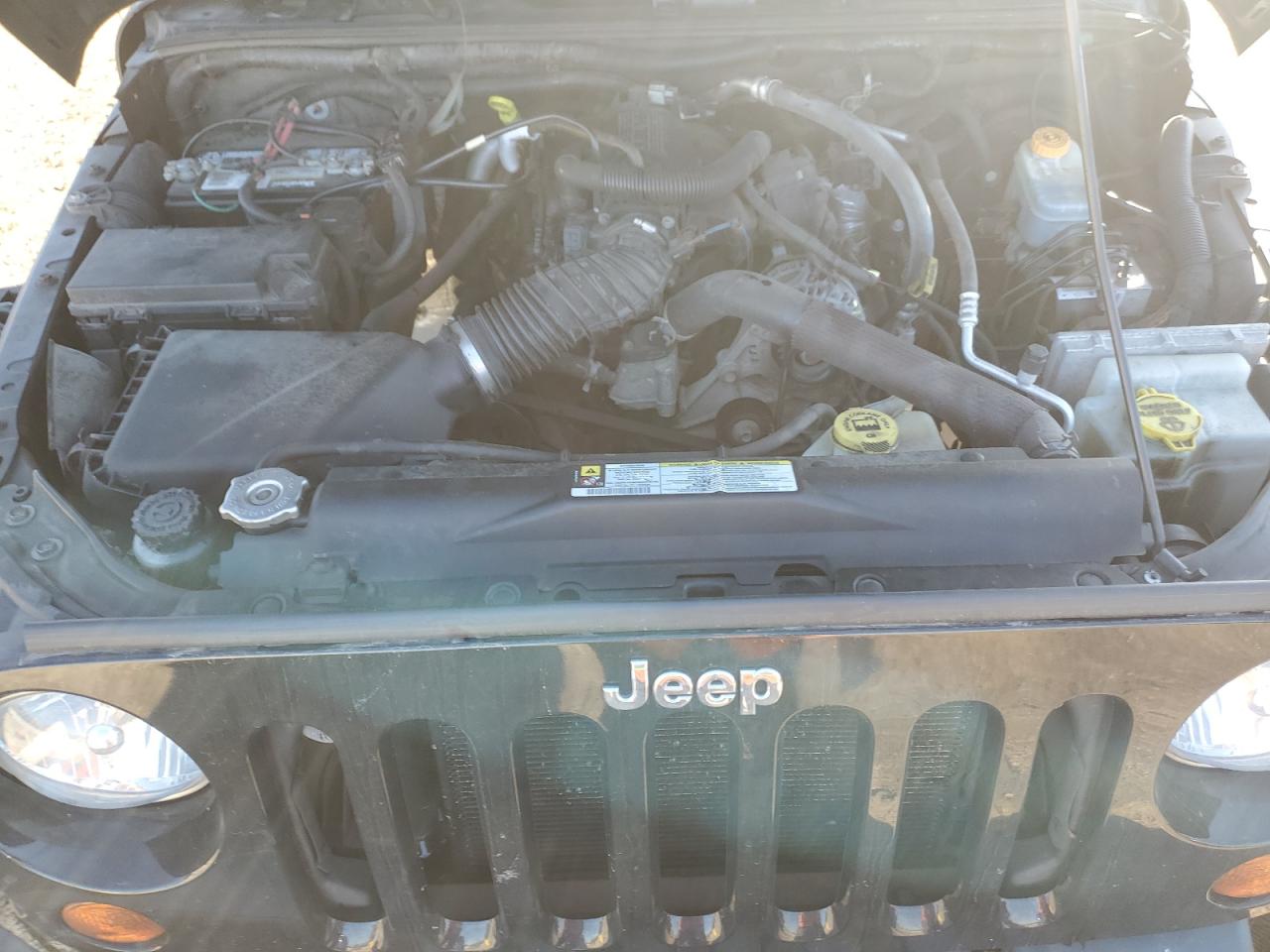 2010 JEEP WRANGLER SPORT photo 21