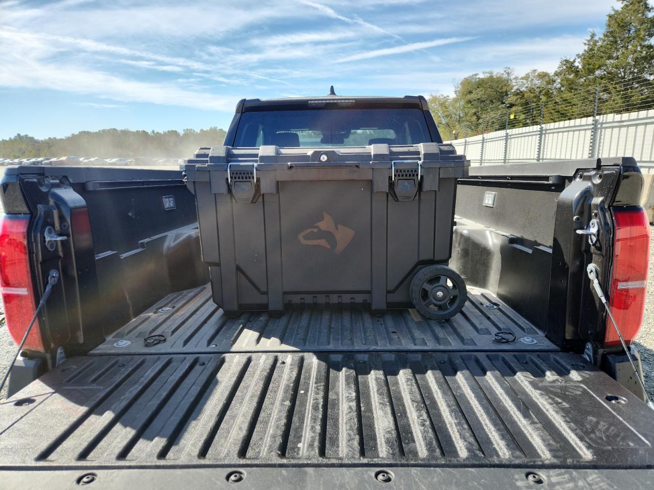 2025 TOYOTA TACOMA SR photo 19