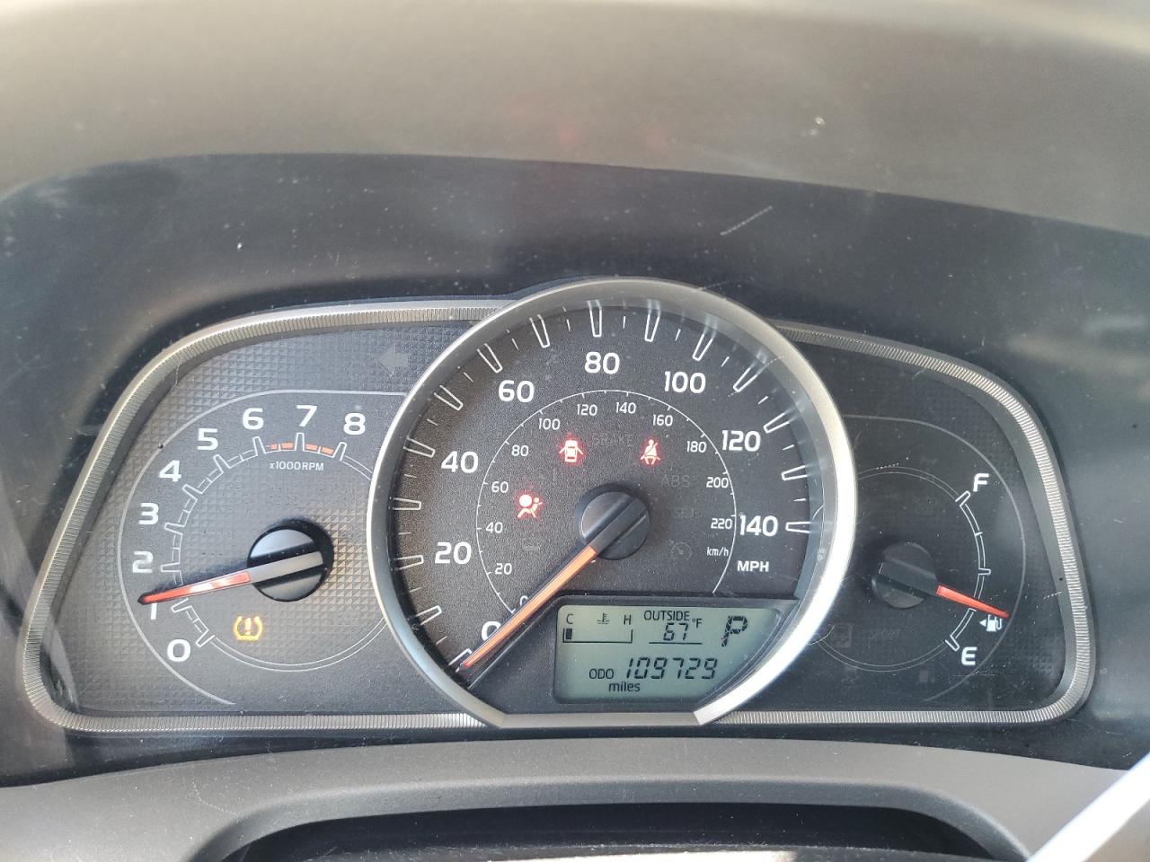 2015 TOYOTA RAV4 LE photo 9