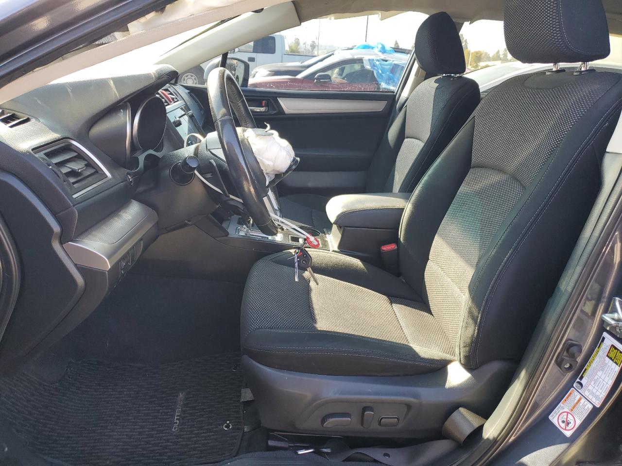 2015 SUBARU OUTBACK 2.5I PREMIUM photo 13