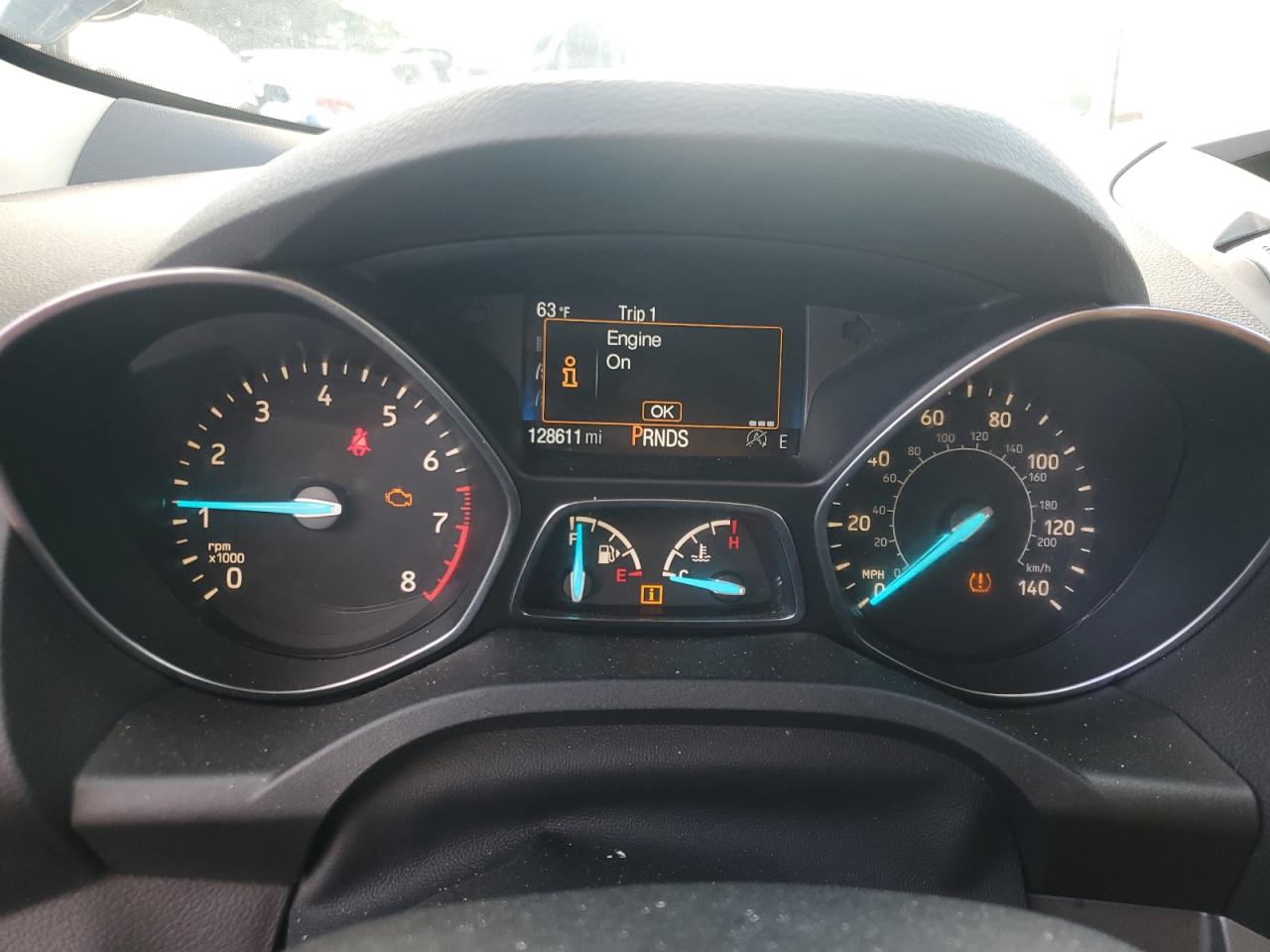 2017 FORD ESCAPE SE photo 9