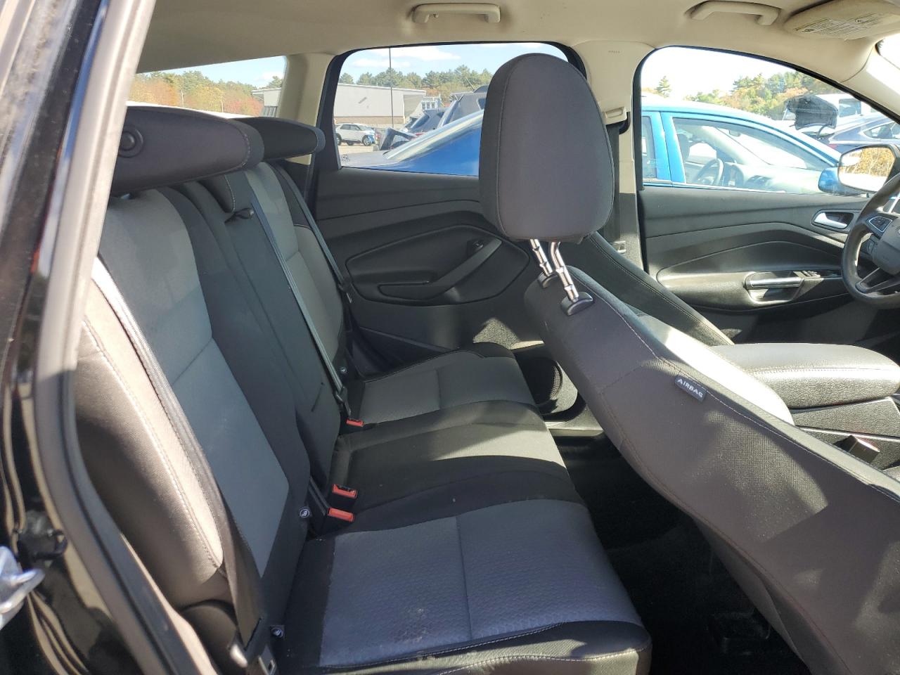 2017 FORD ESCAPE SE photo 11