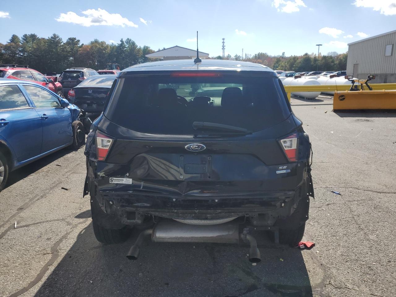 2017 FORD ESCAPE SE photo 6