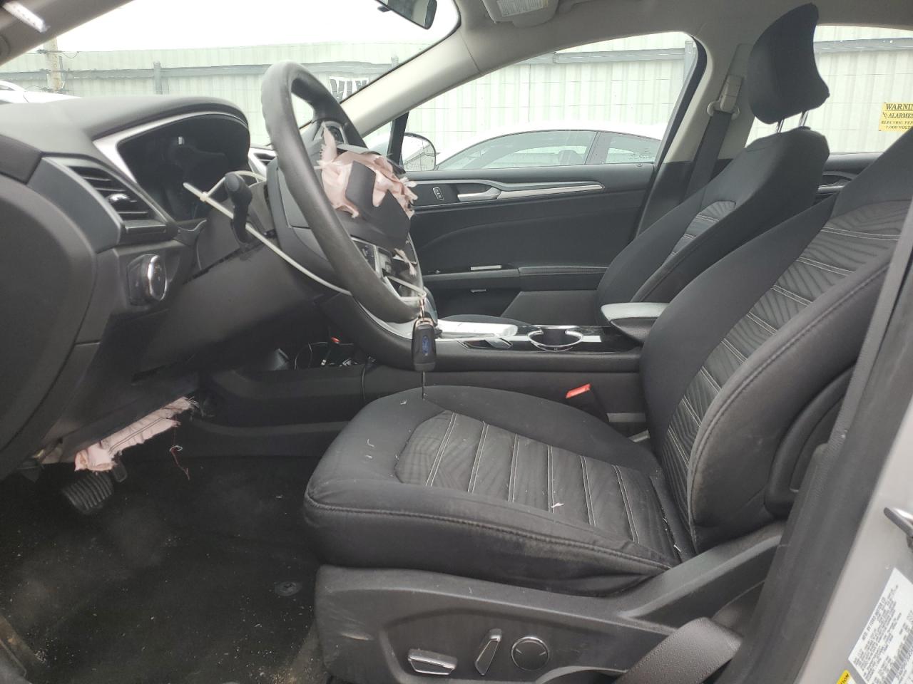 2016 FORD FUSION SE photo 7