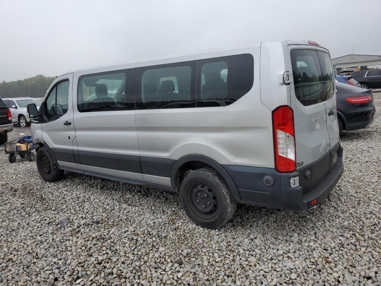 2020 FORD TRANSIT T-350 photo 2