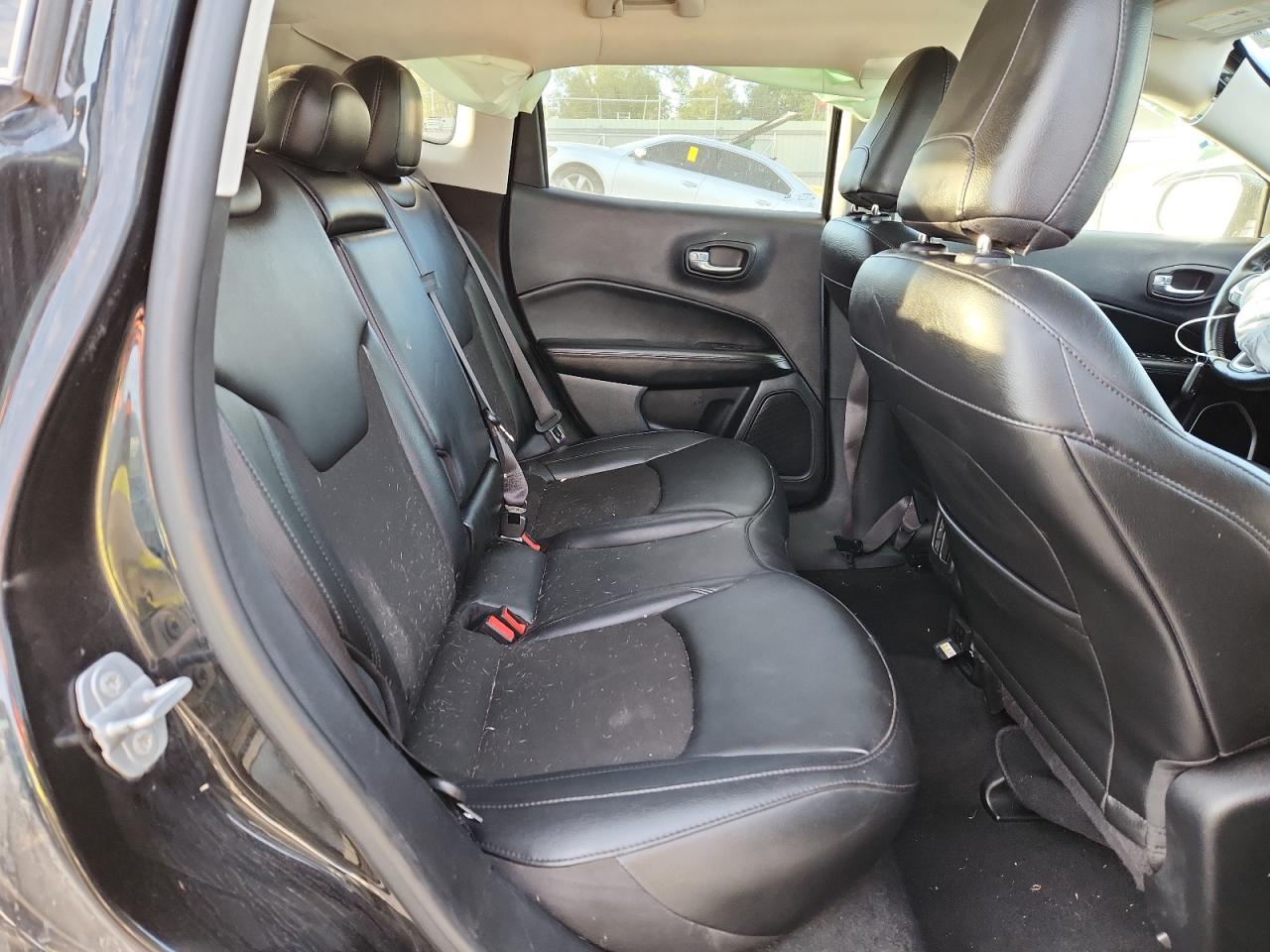 2021 JEEP COMPASS LATITUDE photo 21